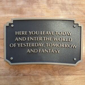 Disney D23 Gold Member Exclusive Disneyland Entrance Plaque 12x7